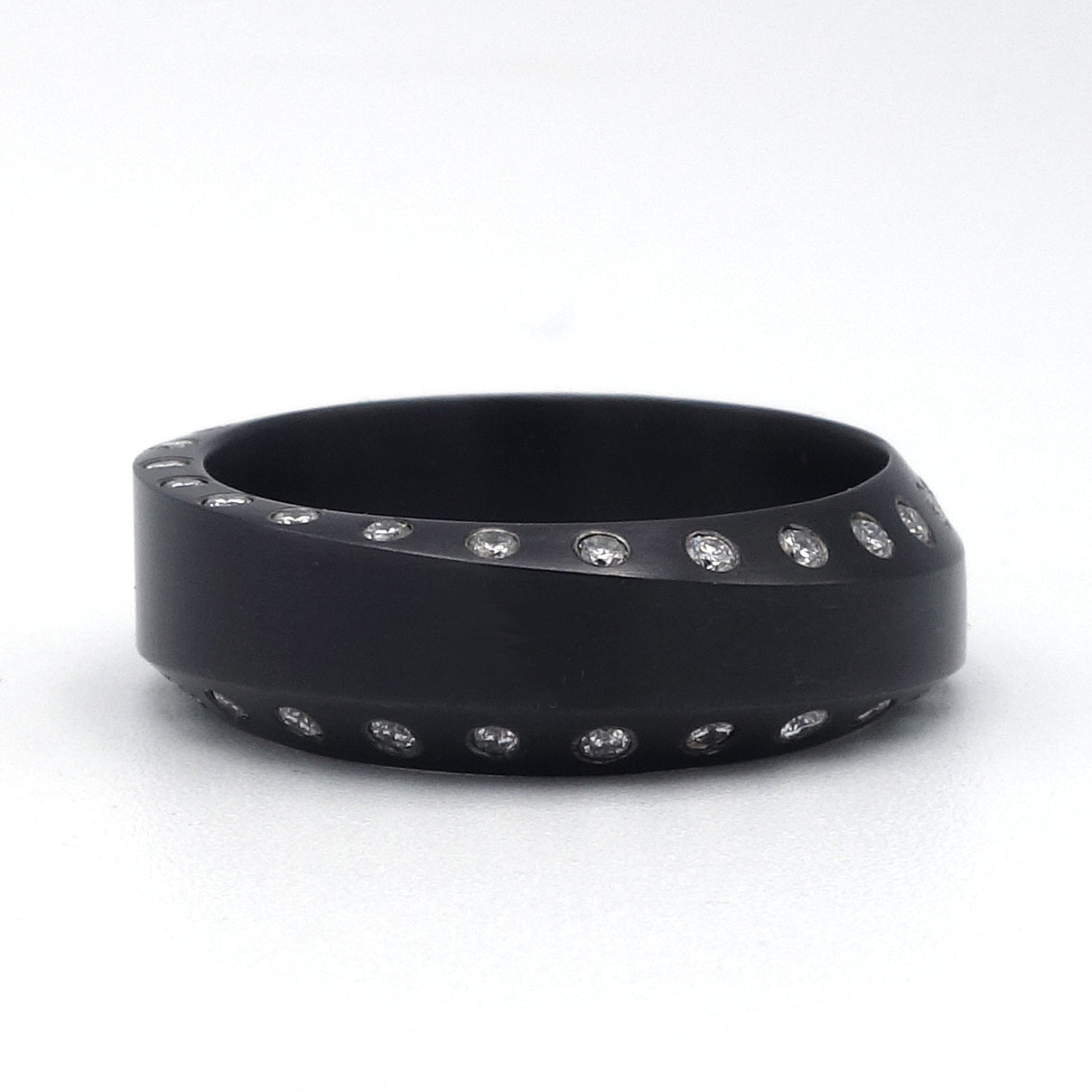 Bibine | Zwart Zirkonium met Diamanten