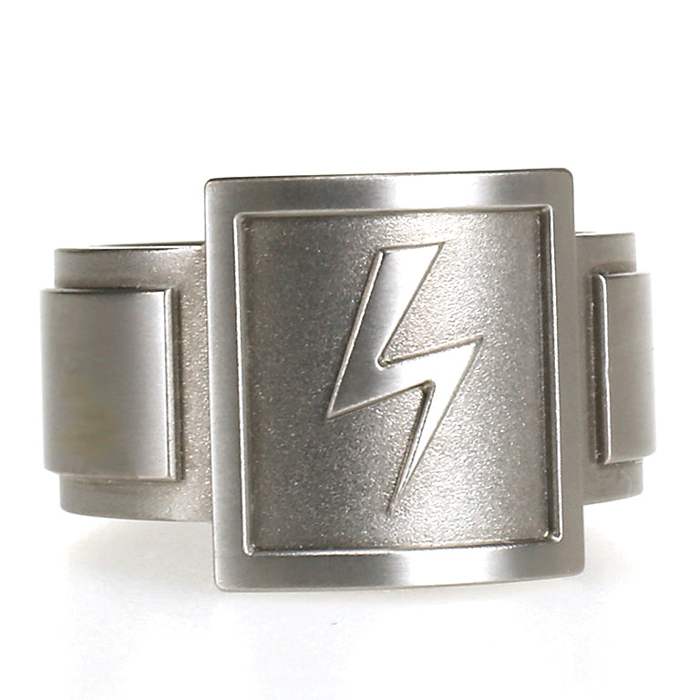 Brede zegelring | Op maat in titanium of zirkonium