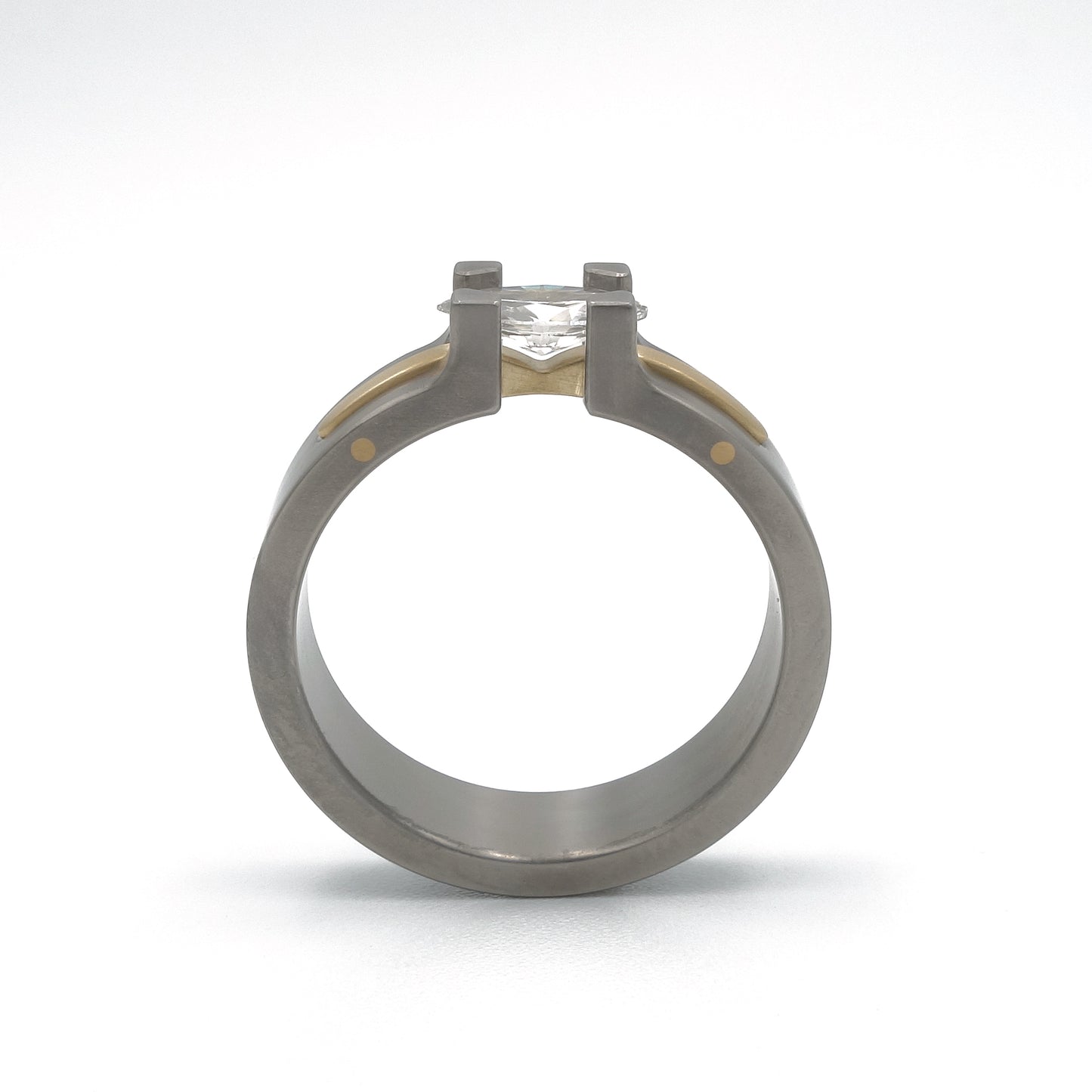 Sunrise | Titanium & 18kr Geelgoud met Marquise Diamant