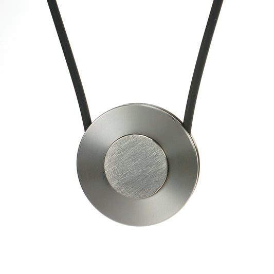 De wissel XL met een hart van mat titanium