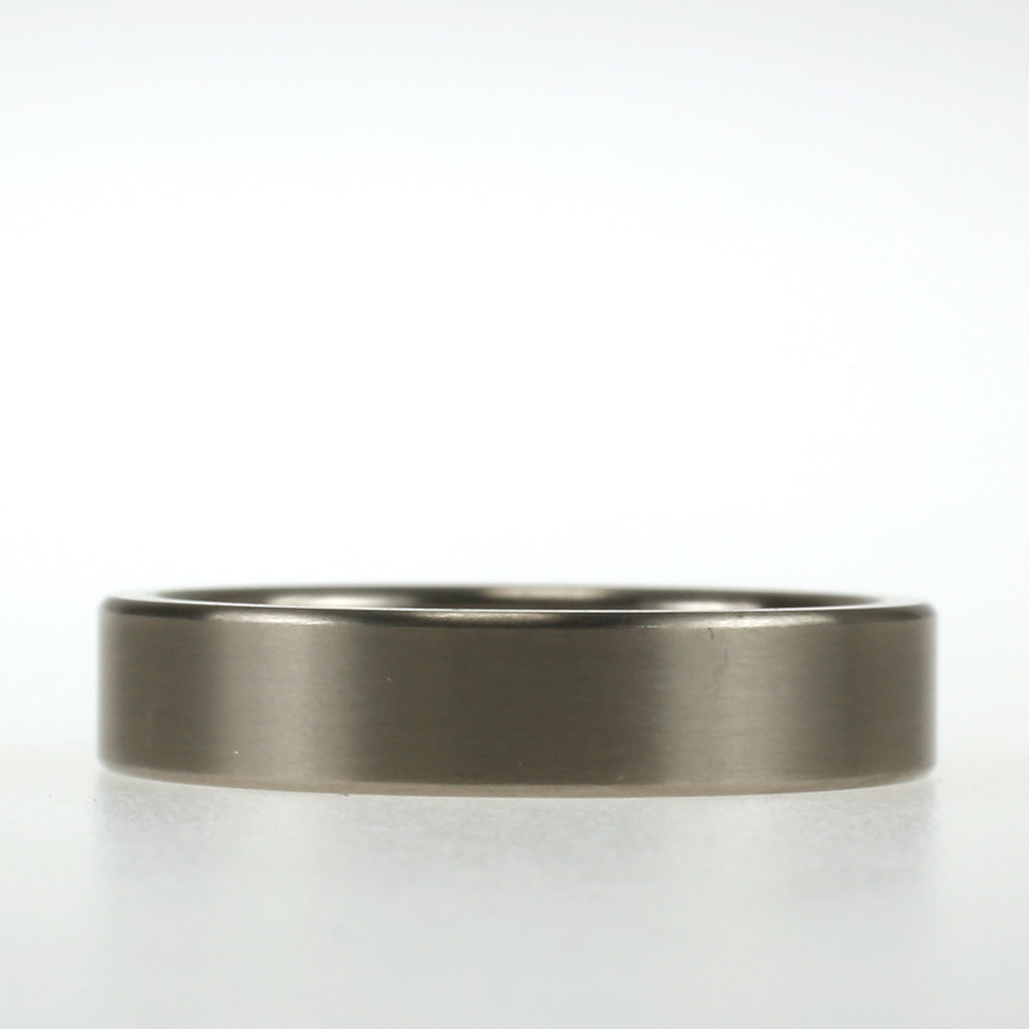 Classic | Titanium 5mm