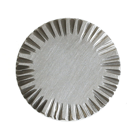 Titanium wisselhartje met zonnestraalreliëf, ook verkrijgbaar in kleur.