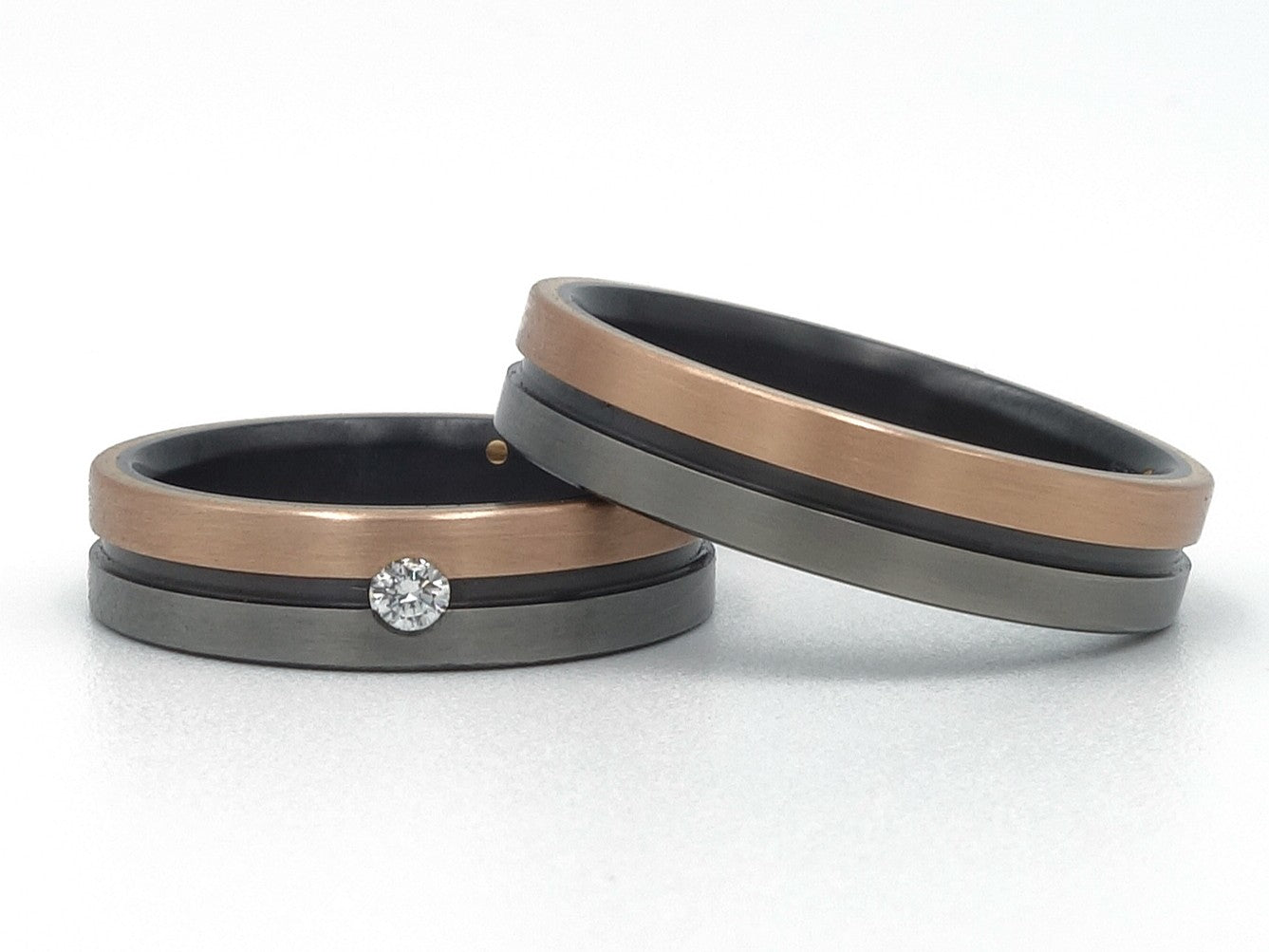 Lines ringen set roodgoud en zirkonium damesring met diamant