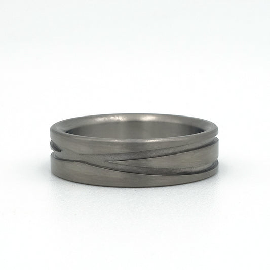 Diago 2-gekruist| Titanium met twee grijze lijnen 5 mm
