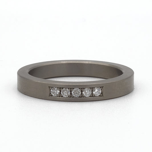 Classic | Titanium met diamant