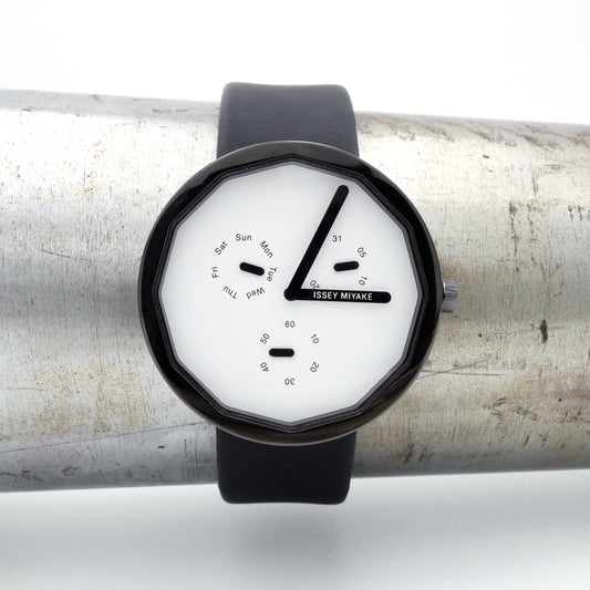 Issey Miyake SILAP horloge 38 mm met leren band