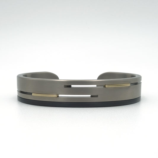 Split level armband in titanium en zirkonium met goud en ruimte voor herinneringsgravure