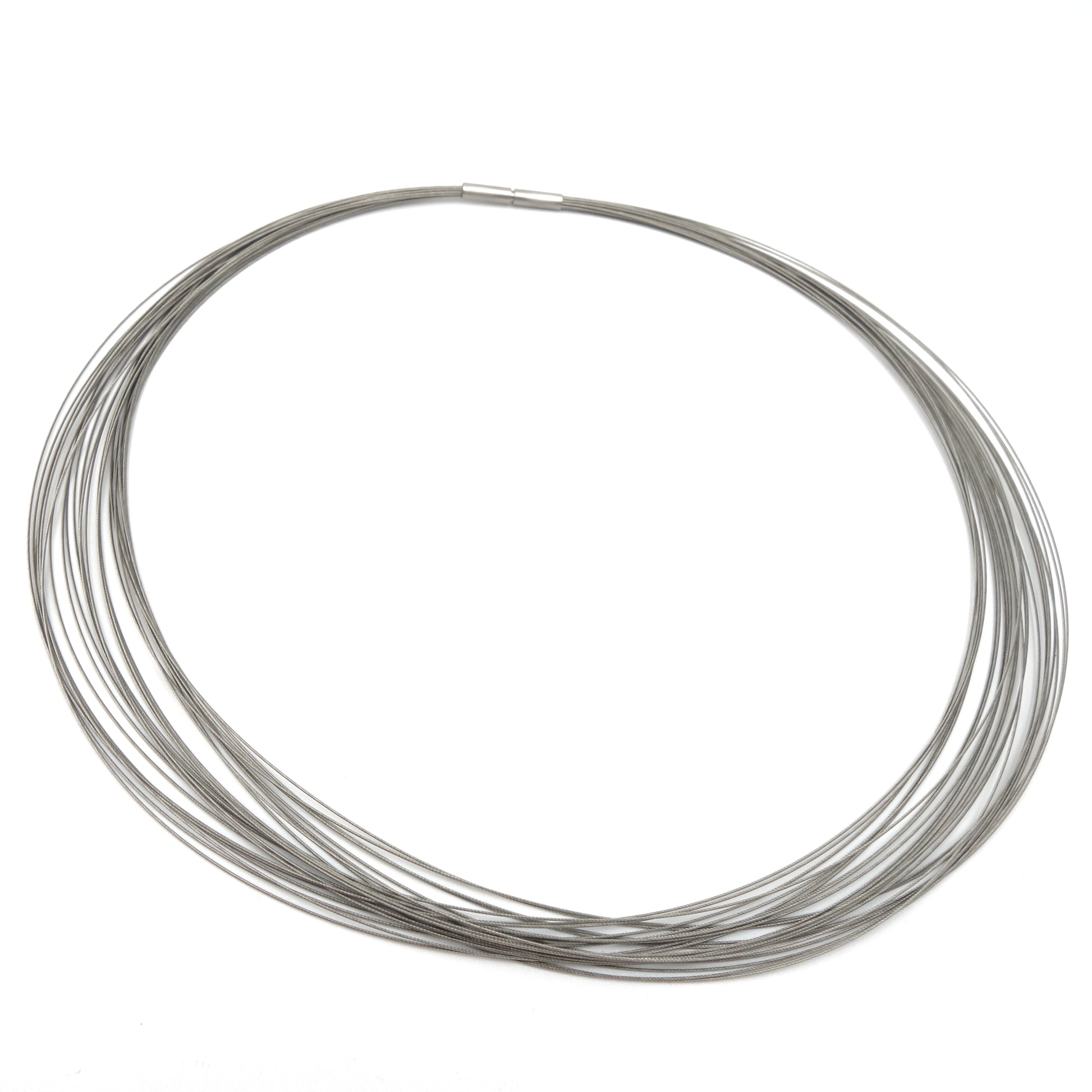 Meerlaagse spang collier