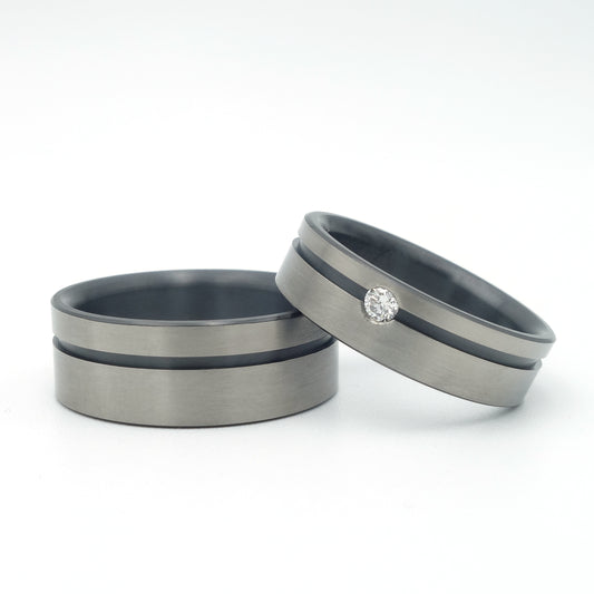 Streep Trouwringen | Zirkonium